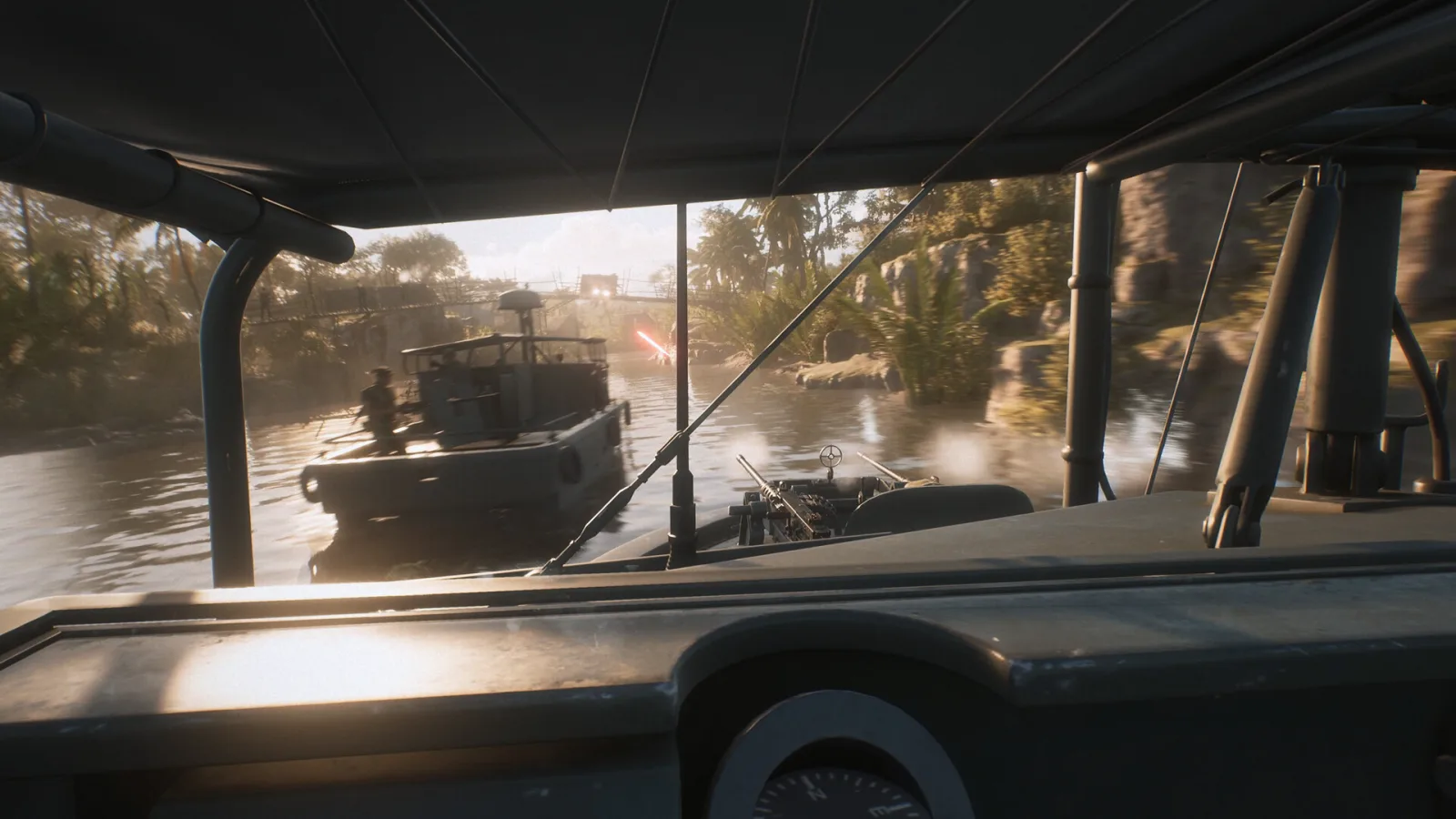Deretan screenshot Hell Let Loose: Vietnam yang memperlihatkan perang hutan, helikopter, patrol boat, terowongan, dan pertempuran 50v50 di medan Vietnam - gambar 4